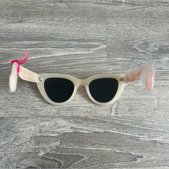 NWT Betsey Johnson Women's Pin Up Sunglasses Cateye, Nude/Snakeskin, 52mm - Picture 10 of 10